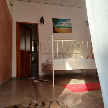 La-Vira Beach Villa Hikkaduwa Exterior foto