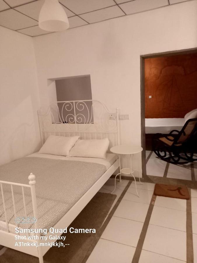 La-Vira Beach Villa Hikkaduwa Exterior foto