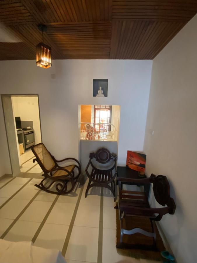 La-Vira Beach Villa Hikkaduwa Exterior foto